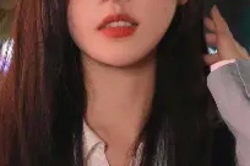 51岁刘恺威疑新恋情曝光身边女伴身材好