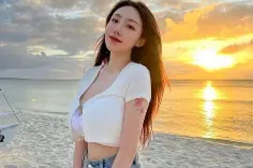 被绿 8 次仍不分手周慧敏与倪震痴缠 34 年真的是顶级恋爱脑吗？