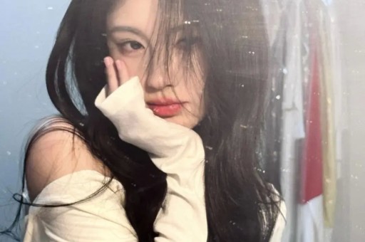 内娱“人设刺客”再现！顶流塌房反转粉丝：脱粉如拆炸弹！